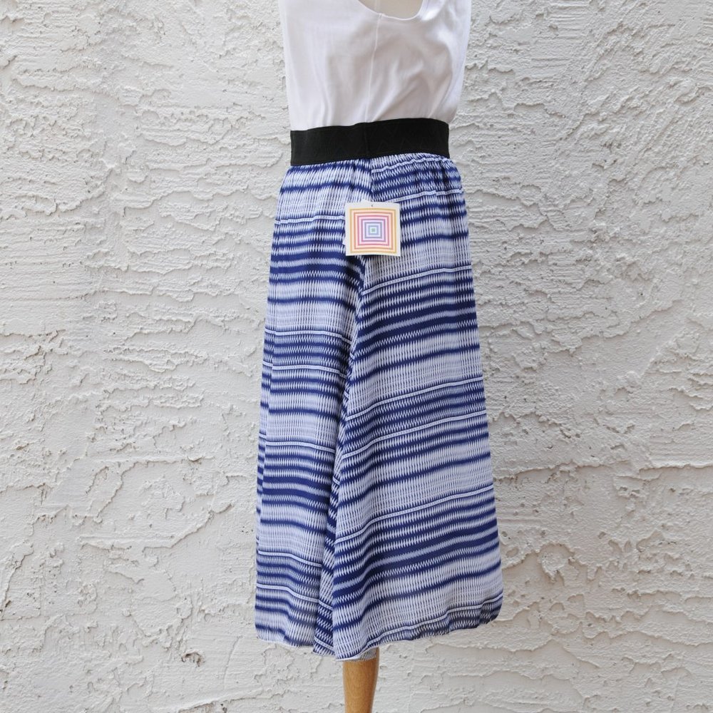 NWT Lula Roe Skirt - Picture 2 of 6